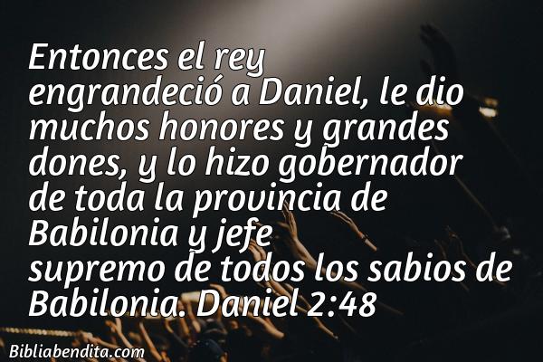 ¿Qué significa el Versículo Daniel 2:48?, la importancia y las enseñanzas que podemos conocer de este verso de la biblia. Explicación de Verso Daniel 2:48 en la biblia